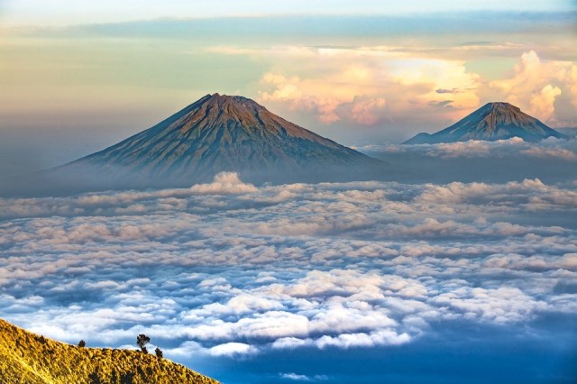 landscape-3779159_960_720 central java sumbing mountain