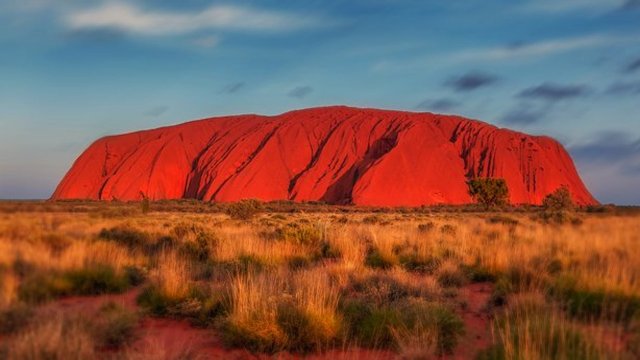 uluru-2058380__340