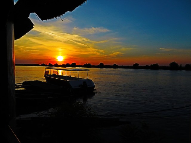 delta-2162174_960_720