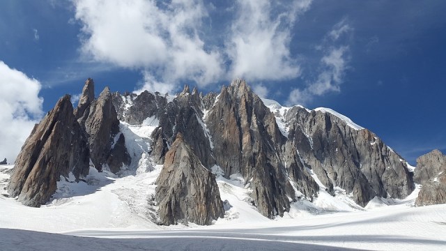 mont-blanc-du-tacul-1602762_960_720