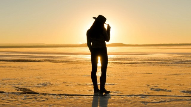 1_h0yoOPlz8juelzU64Tb7Jw